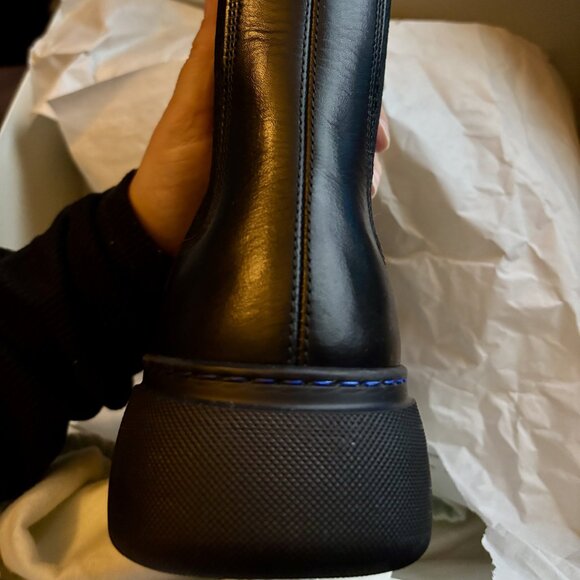 Burberry Black Creeper Chelsea Boots Men's size 39 EUR, UK 5, US 6 Unisex style - Picture 7 of 7